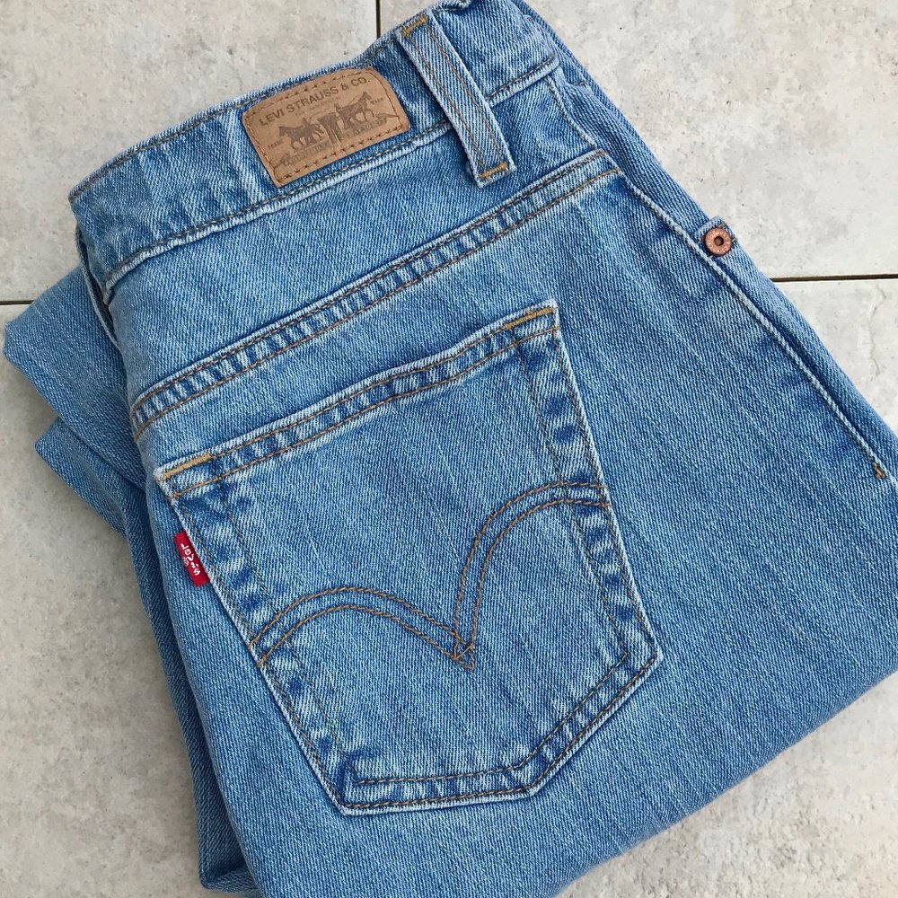 Mom Jeans